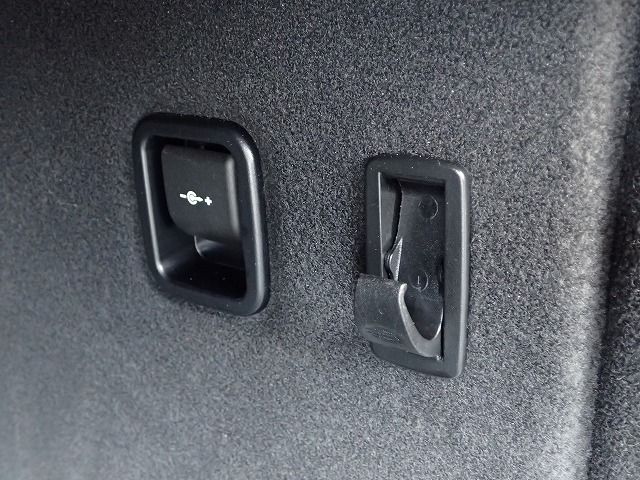G02 X4 M40i RHD LCI
