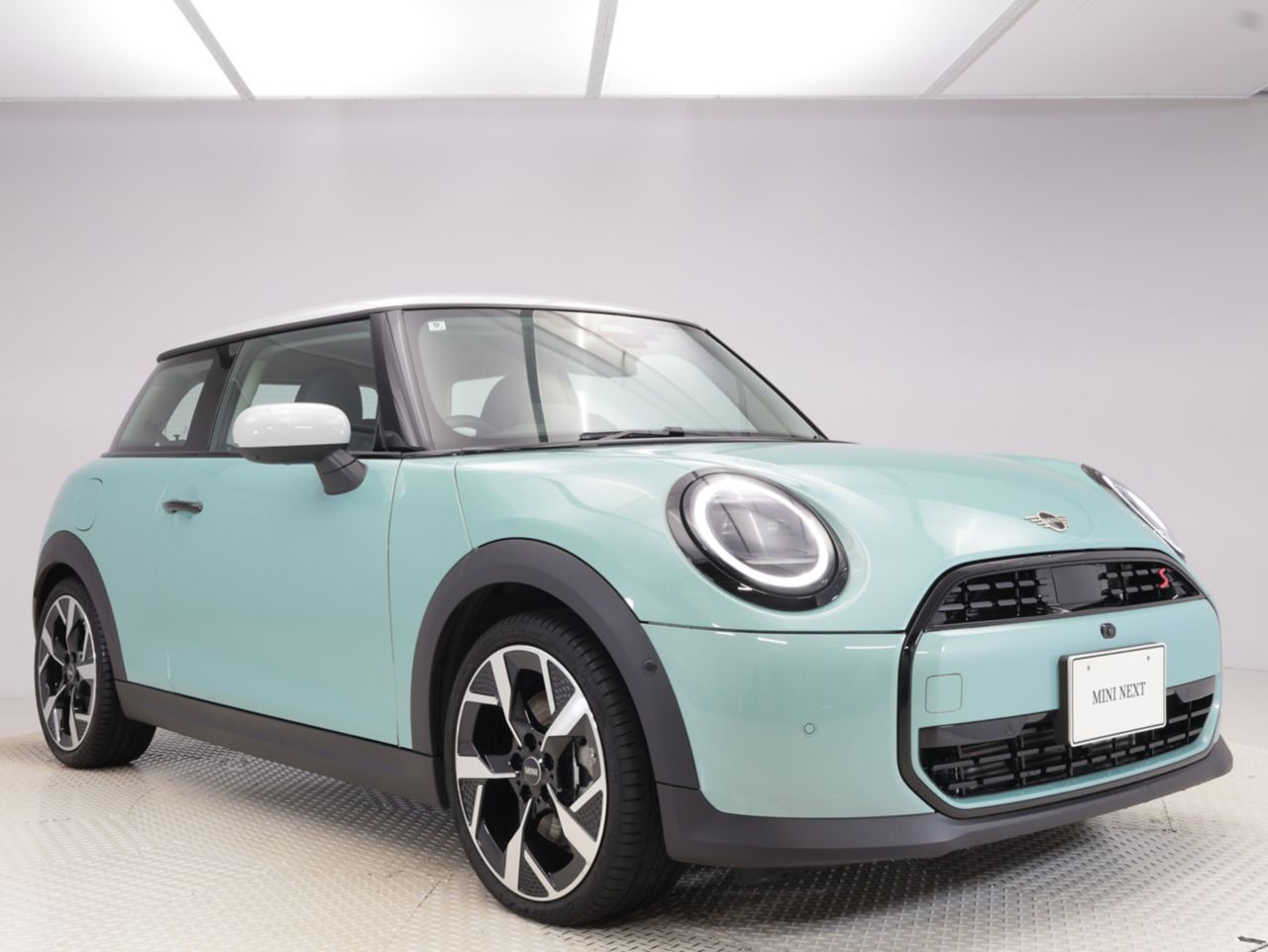F66 MINI Cooper S 3Dr