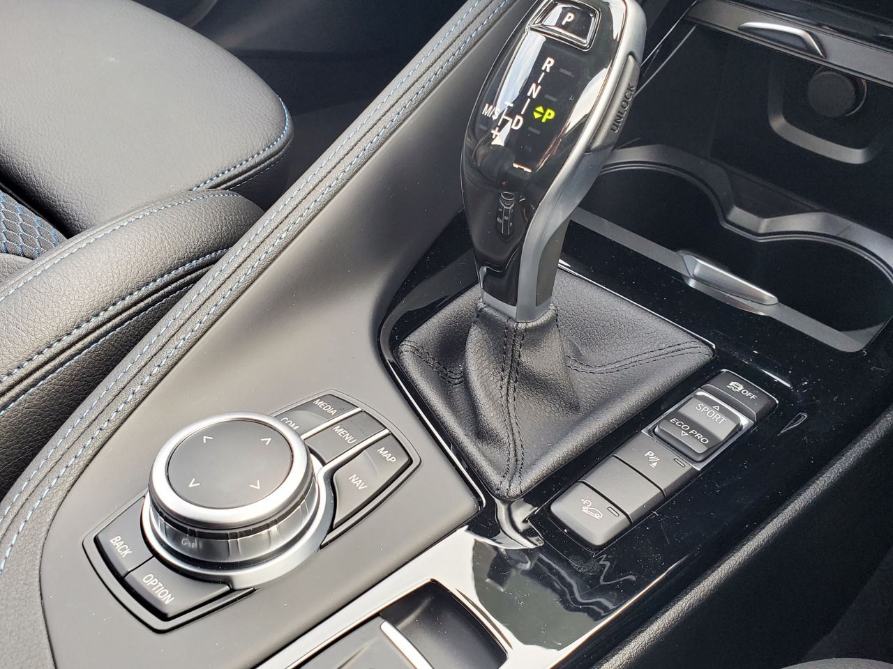 F48 X1 xDrive18d B47 2.0d LCI