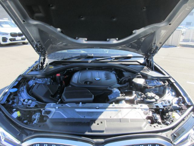 320d xDrive Berline RHD