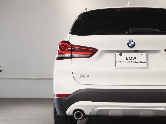 X1 sDrive18i RHD