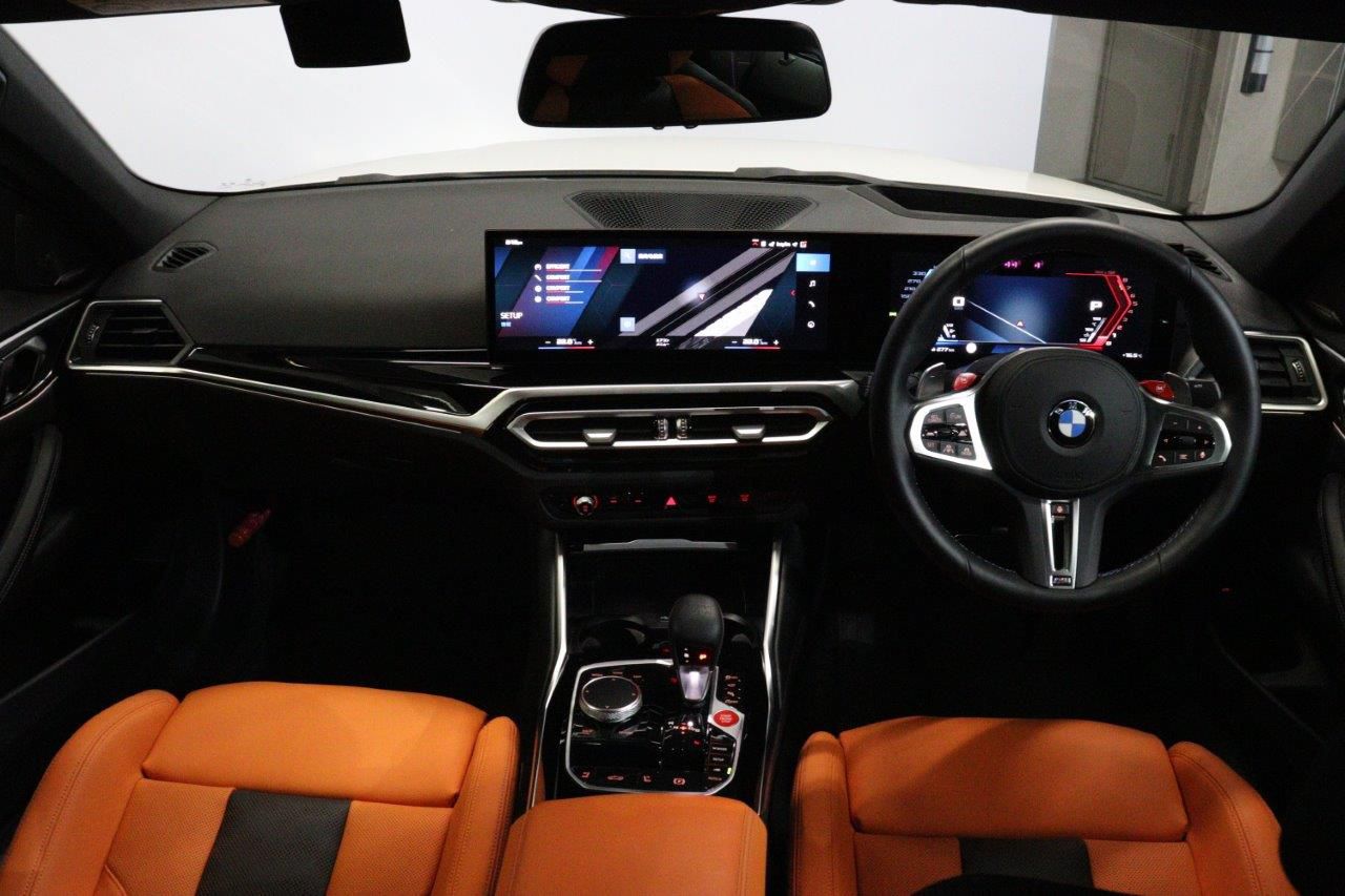 G83 M4 Competition M xDrive Competition RHD