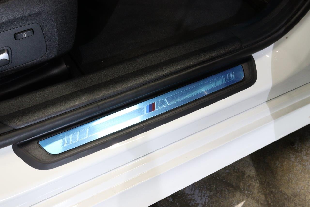 G20 330e Saloon LCI RHD MX