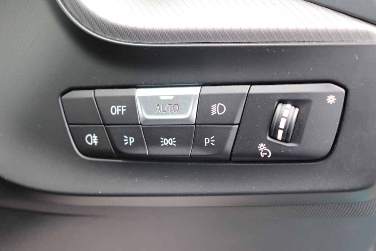 F4* **35i xDrive **** ***** B48 2.0i