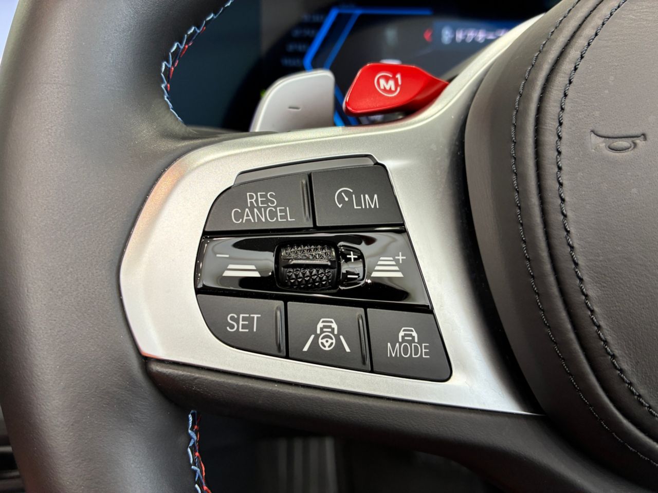 G83 M4 Competition M xDrive Competition RHD