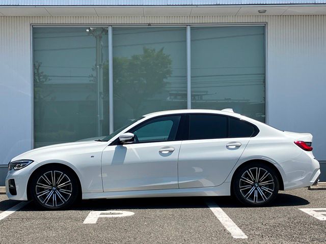 G20 320i Saloon RHD TU