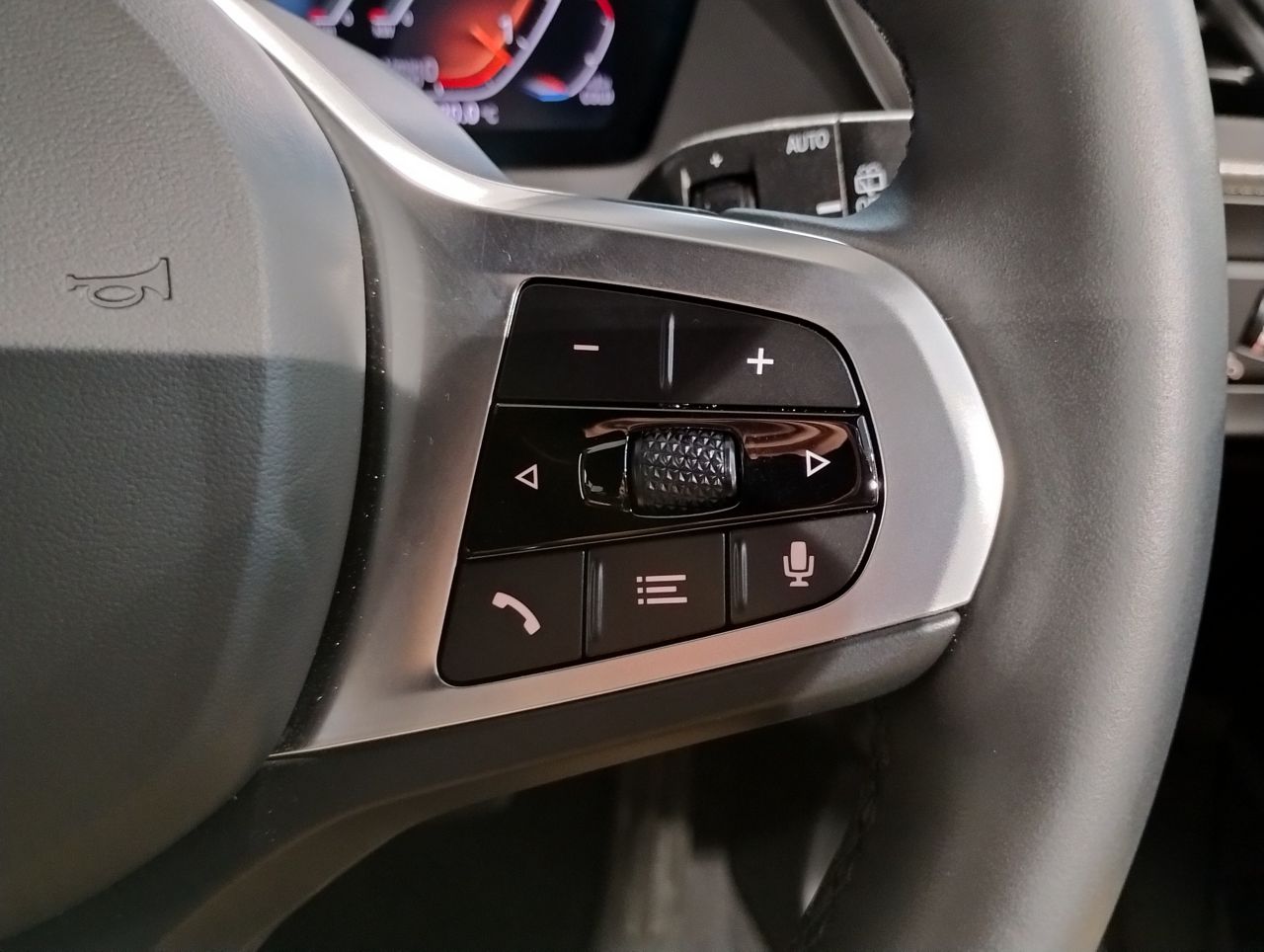 F40 118d Sports Hatch 5-door B47 2.0d
