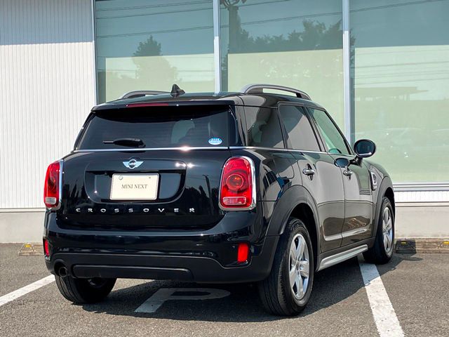 MINI CROSSOVER ONE