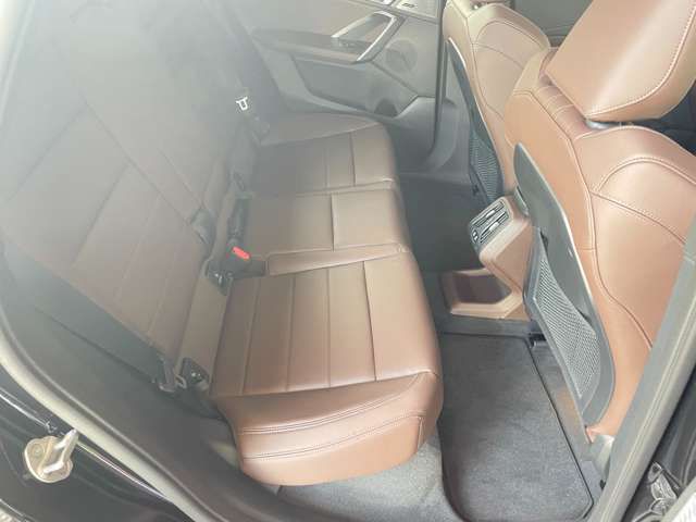 U11 iX1 xDrive30