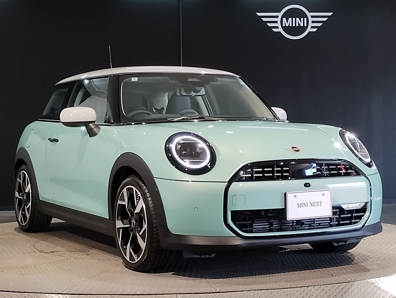 F66 MINI Cooper S 3Dr