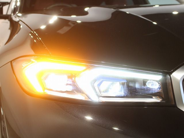 G21 M340i xDrive Touring LCI RHD
