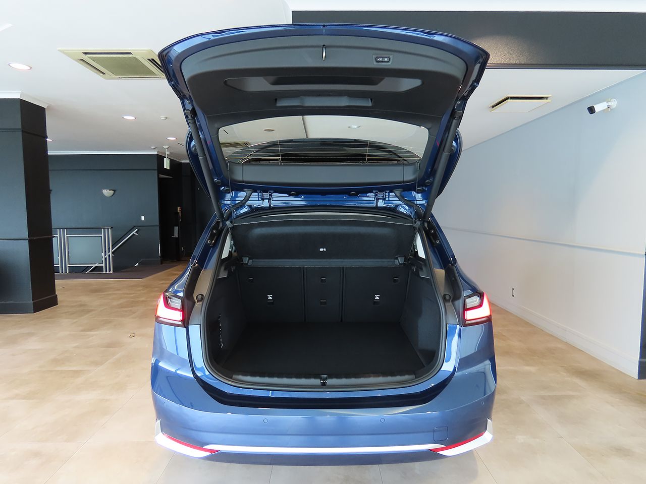 U06 218d Active Tourer B47 2.0d