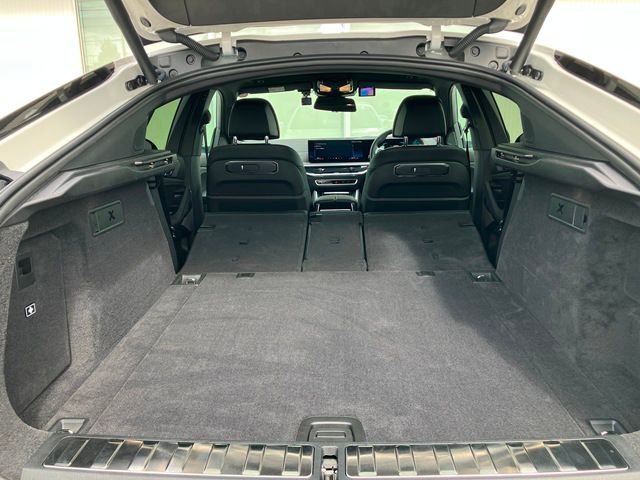 X6 xDrive30d M Sport RHD