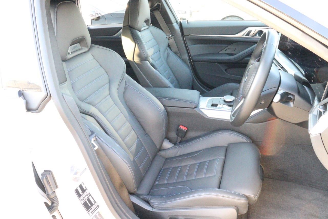 G26 i4 M50 RHD