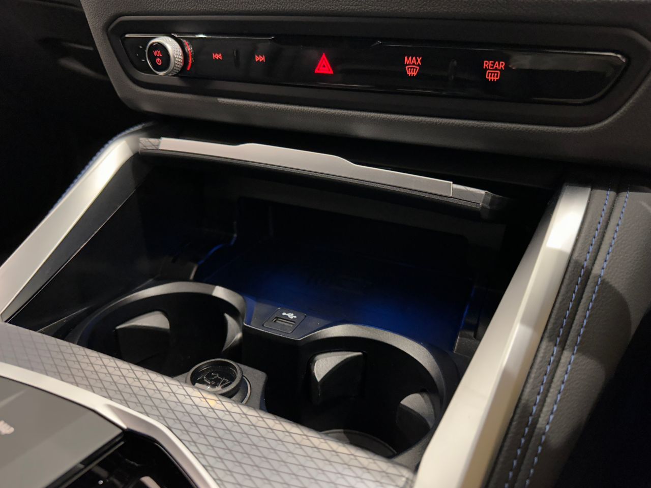 G26 i4 M50 RHD