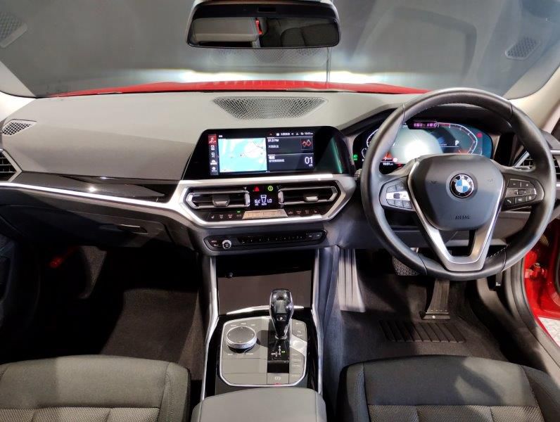 G20 320i Saloon RHD TU