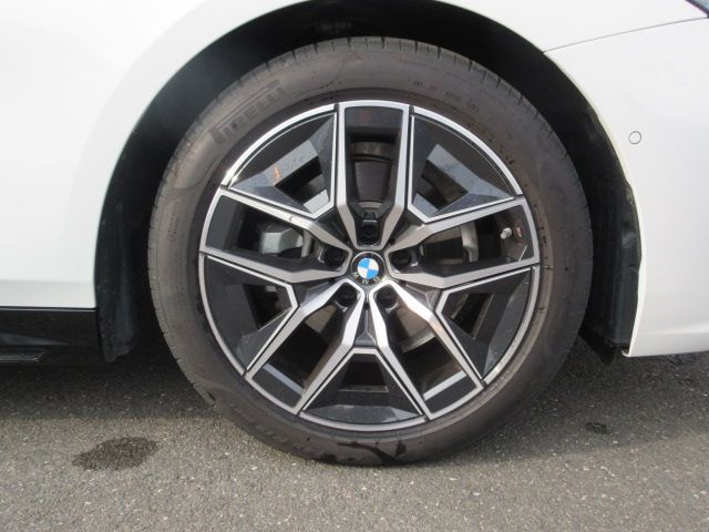 520i Sedan RHD