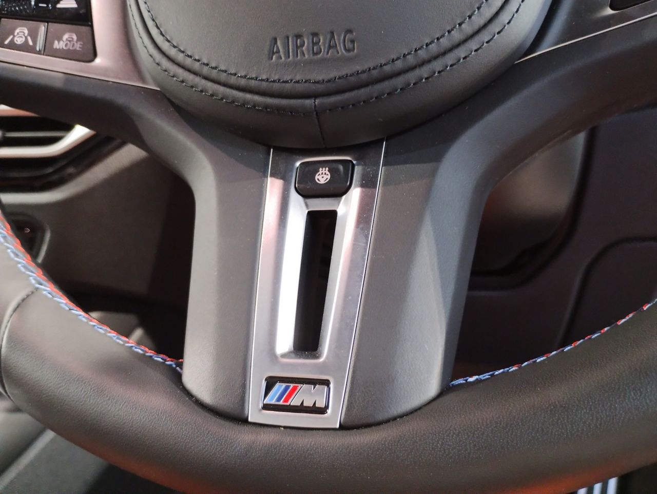 G83 M4 Competition M xDrive Competition RHD