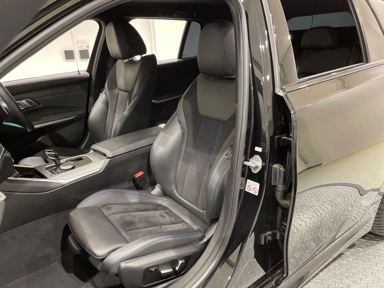 G21 318i Touring