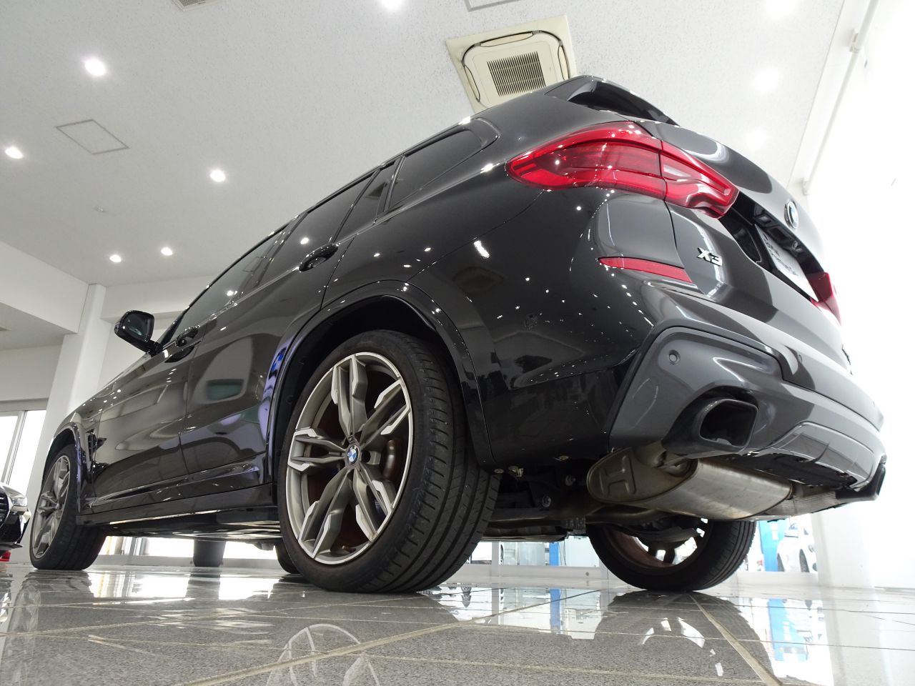 X3 M40d RHD ZA