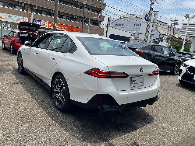520i Sedan RHD