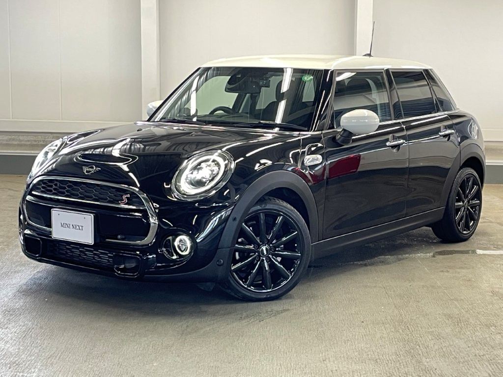 MINI COOPER SD 5 DOOR.