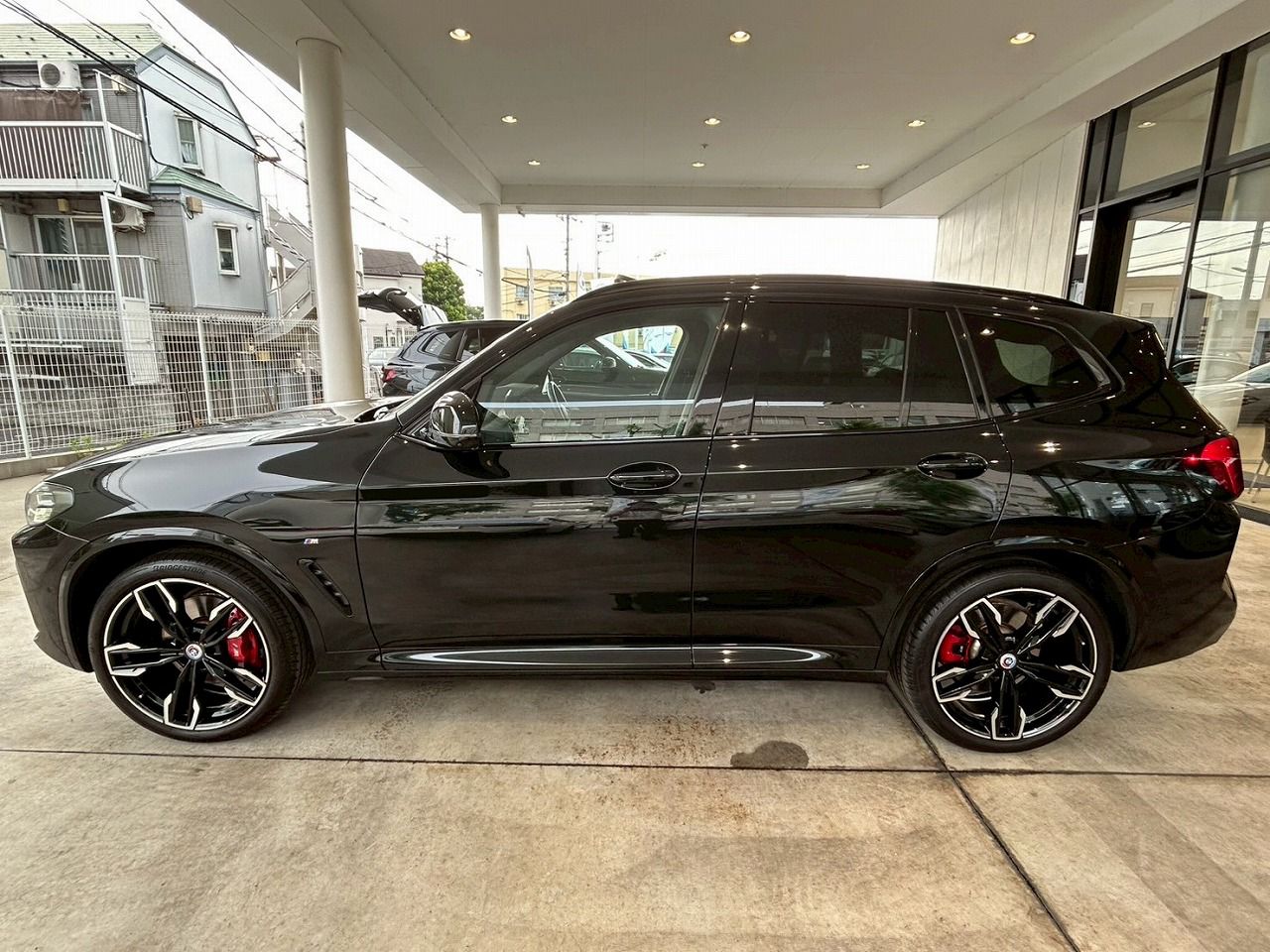 G01 X3 M40d RHD LCI ZA