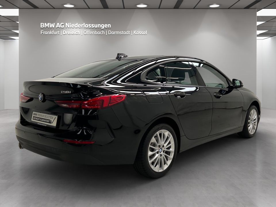 BMW 218