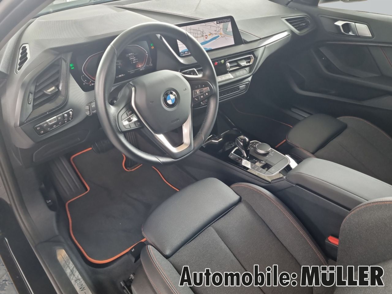 BMW 118