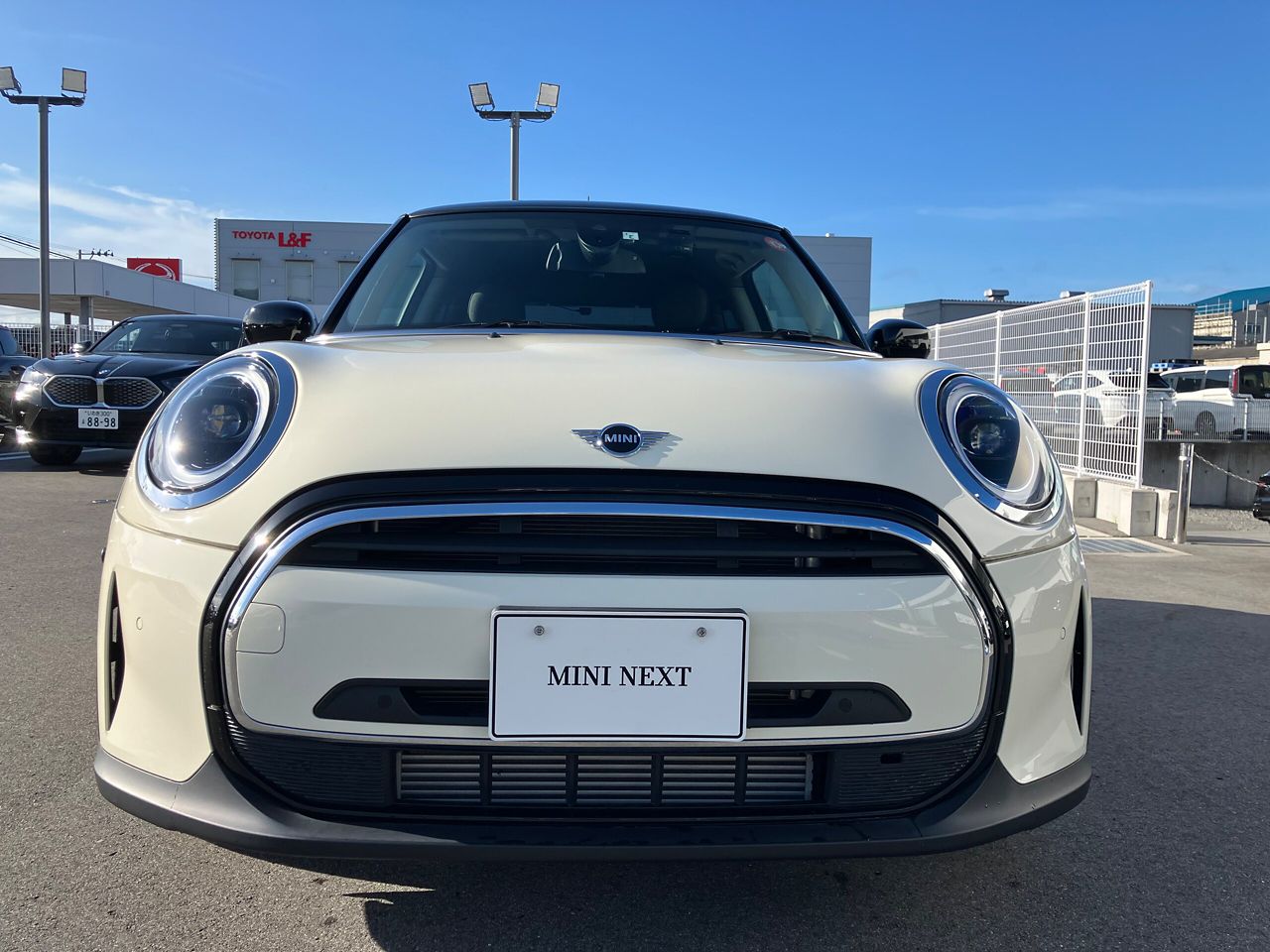MINI Cooper F56 RHD