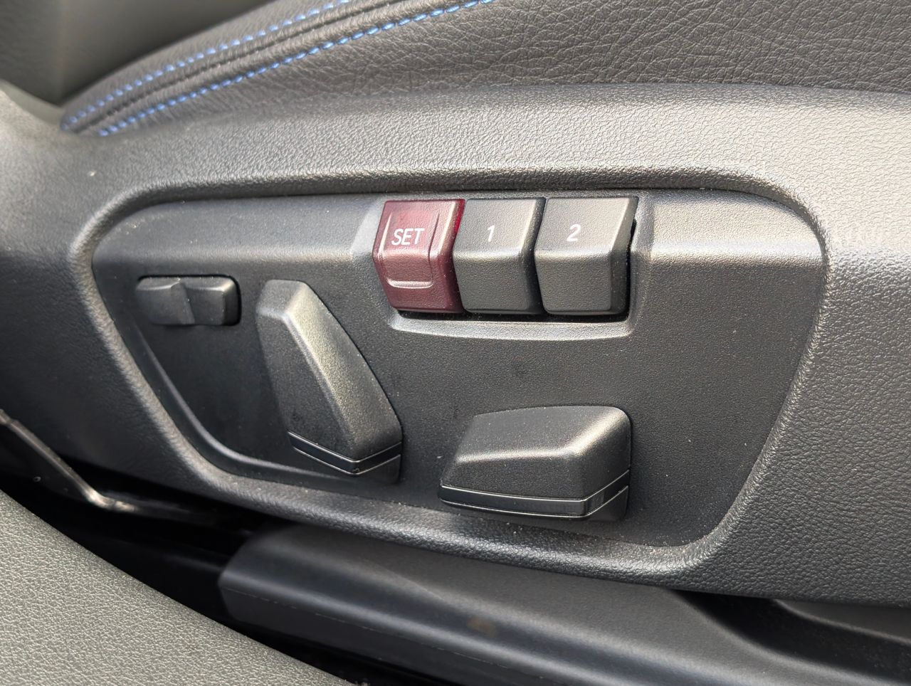 F40 118d Sports Hatch 5-door B47 2.0d