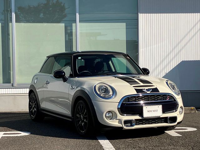 F56 MINI COOPER S