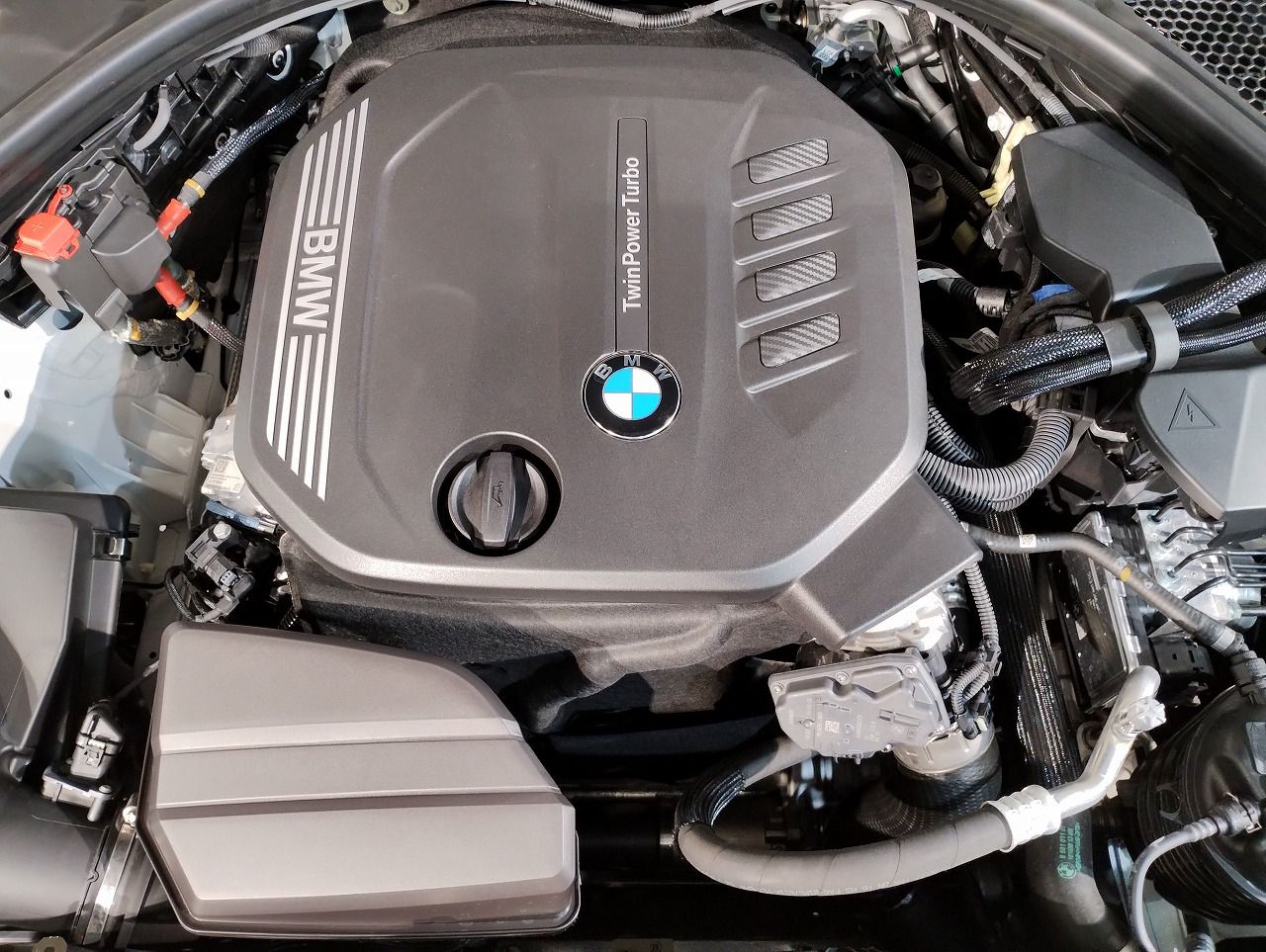 320d xDrive Berline RHD