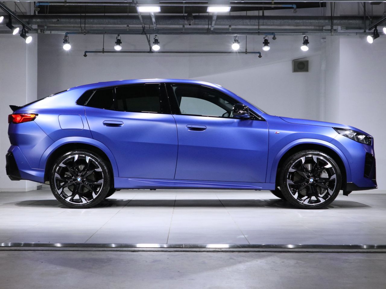 X2 M35i xDrive RHD