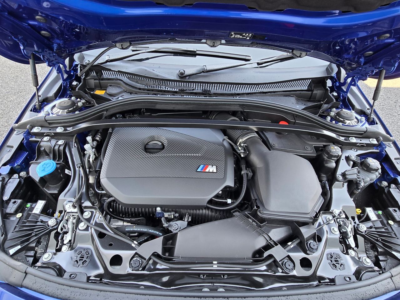 M135 xDrive Sports Hatch