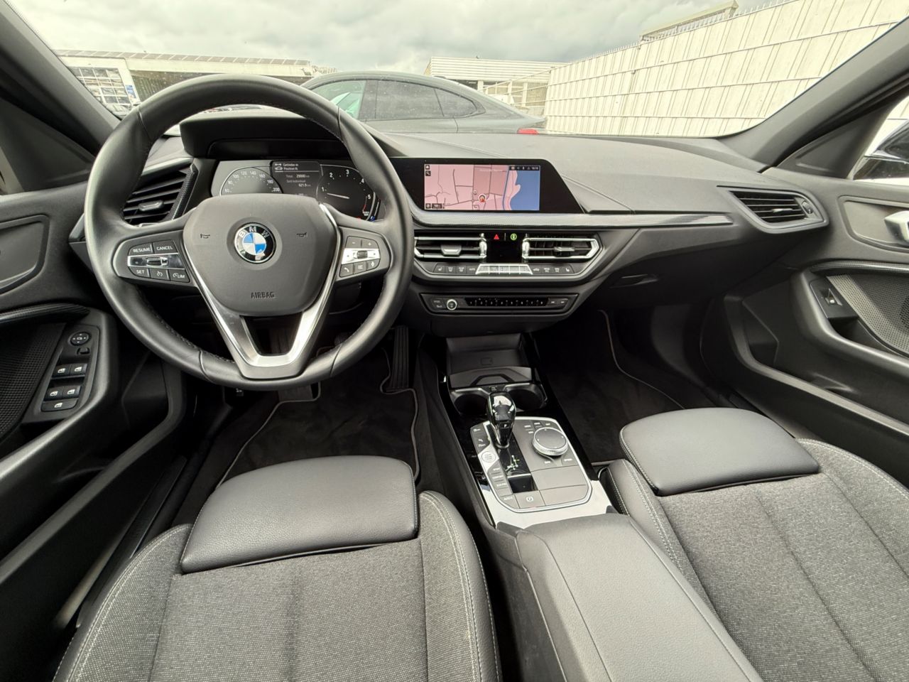 BMW 118