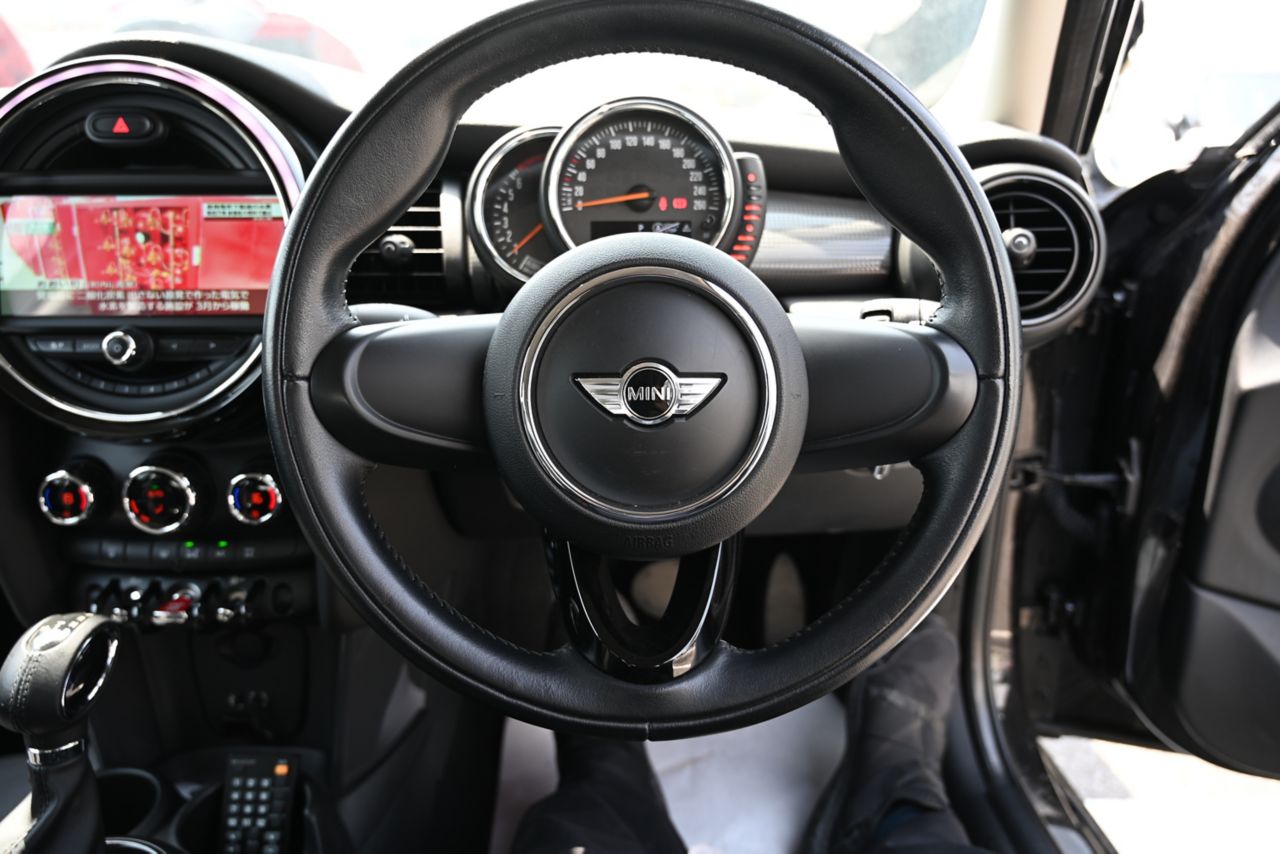 F55 COOPER