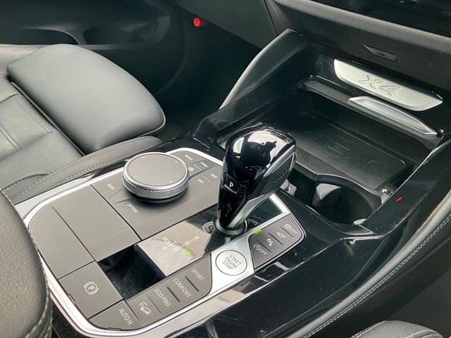 X4 xDrive20d RHD