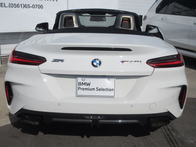 G29 Z4 M40i RHD