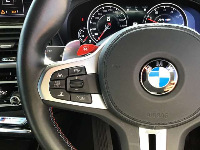 X4 M RHD