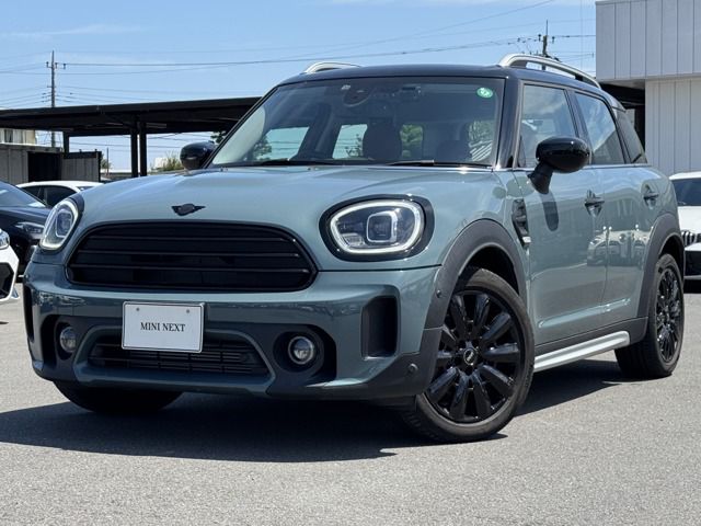 MINI COOPER D CROSSOVER.