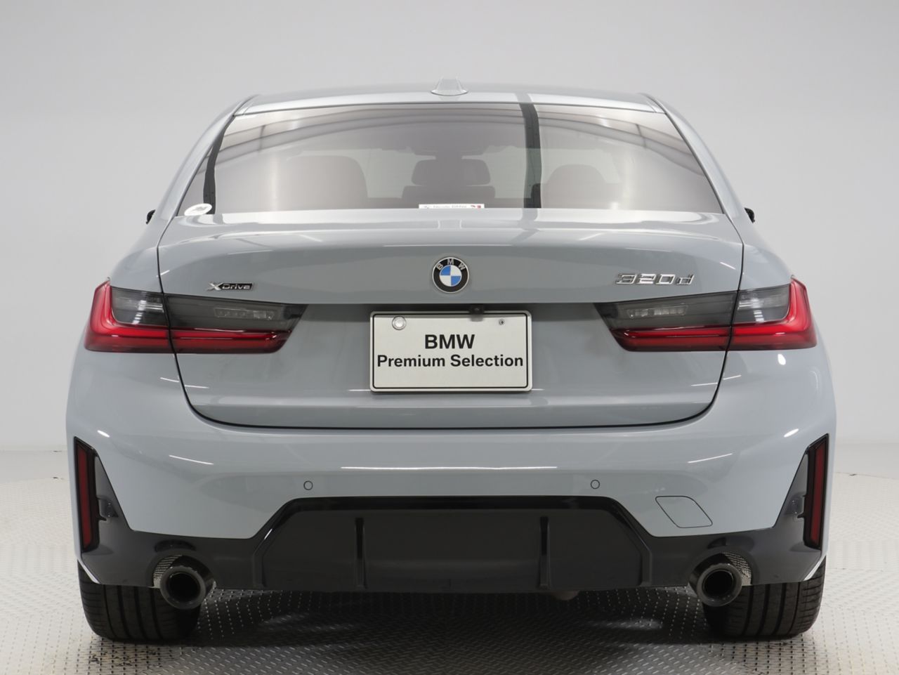 320d xDrive Berline RHD