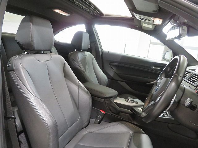 M235I COUPE RHD