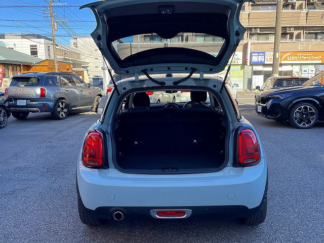 F56 MINI Cooper 3-Door Hatch LCI