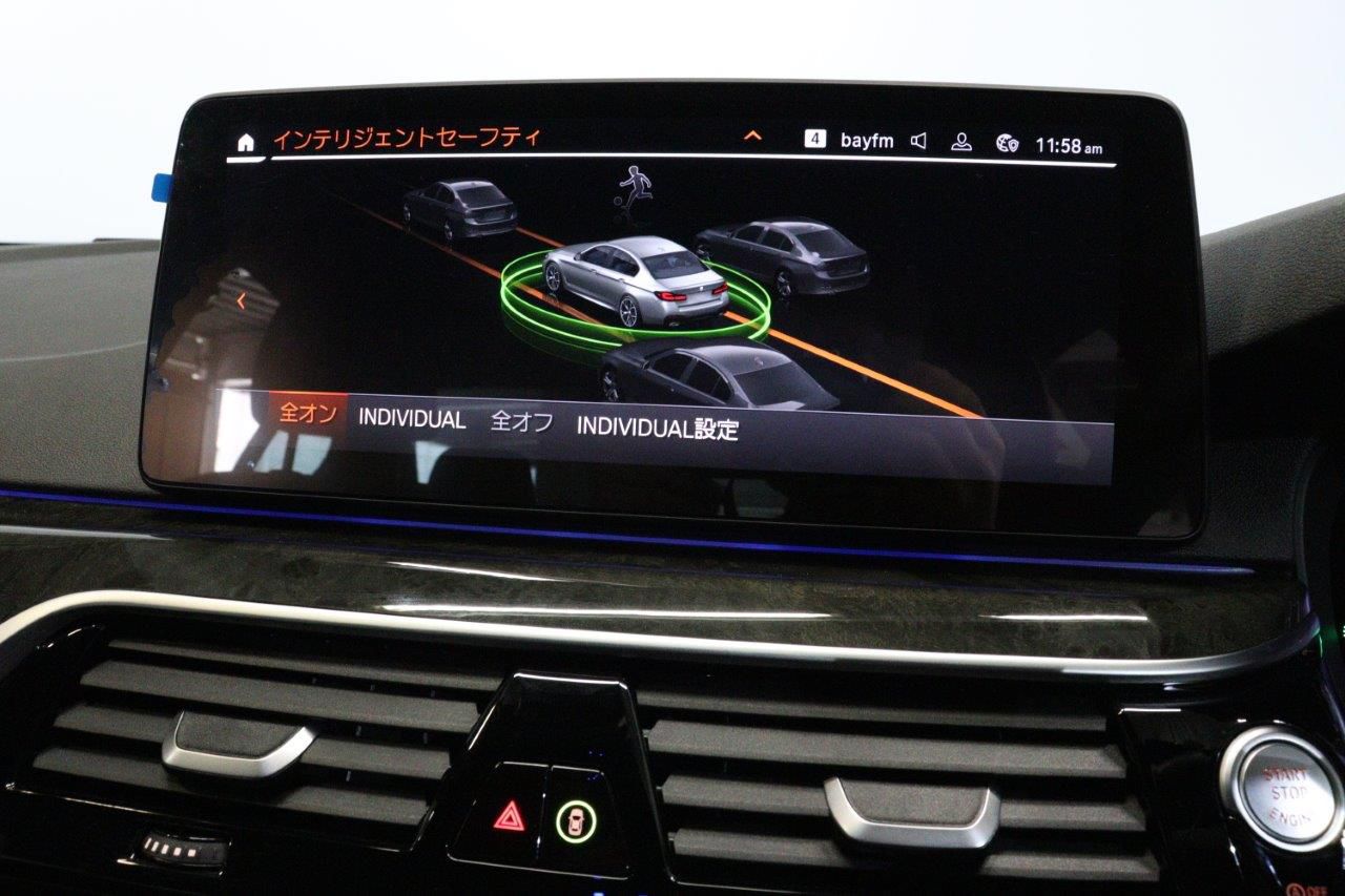 520d xDrive Sedan RHD