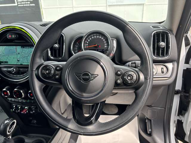 MINI CROSSOVER COOPER D