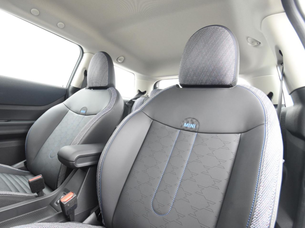 F66 MINI Cooper S 3Dr