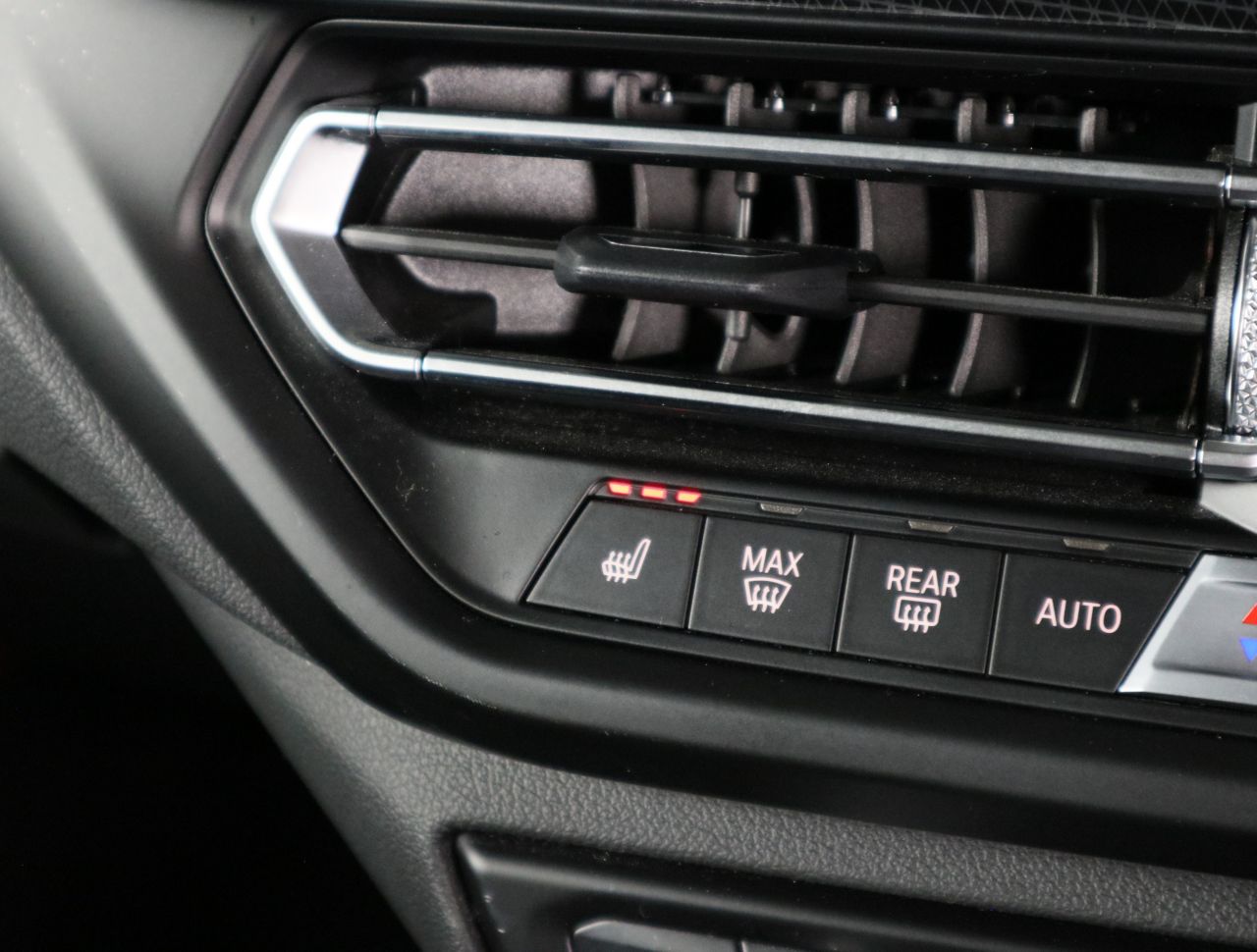 F40 118d Sports Hatch 5-door B47 2.0d