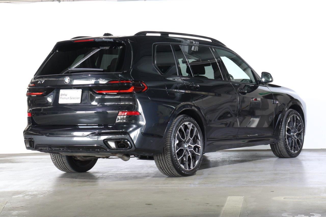 X7 xDrive40d RHD US