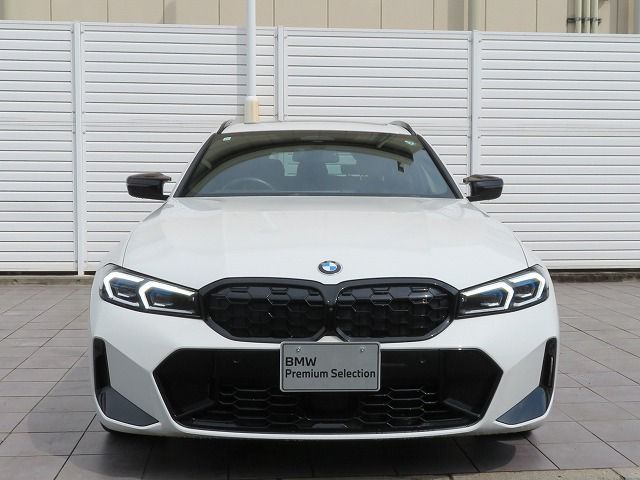 G21 M340i xDrive Touring LCI RHD
